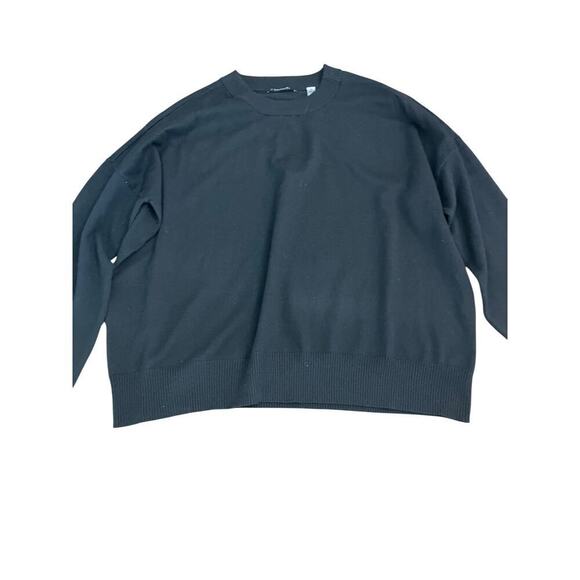 T Tahari Women's Black Long Sleeve Crew Neck Pullover Sweater Size Large - Picture 1 of 12